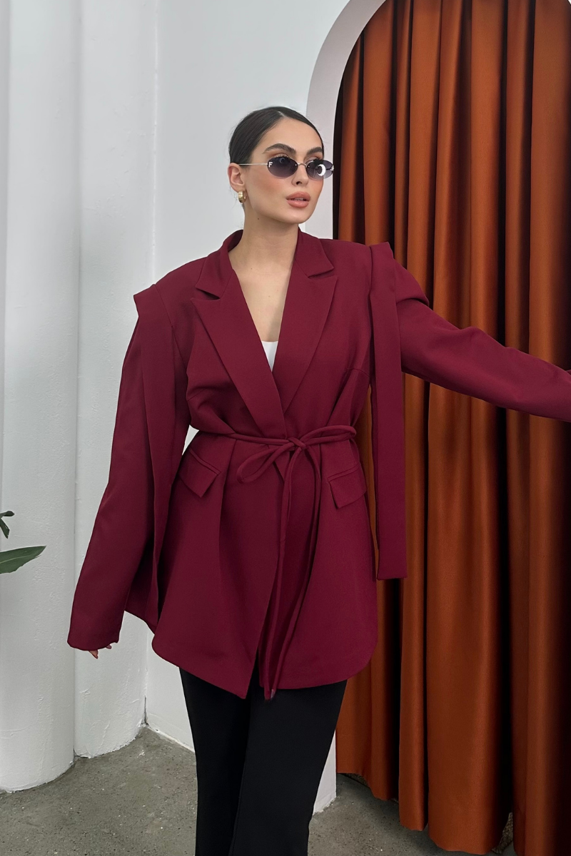 Kadın Oversize Blazer Ceket Kuşaklı Omuz Detaylı