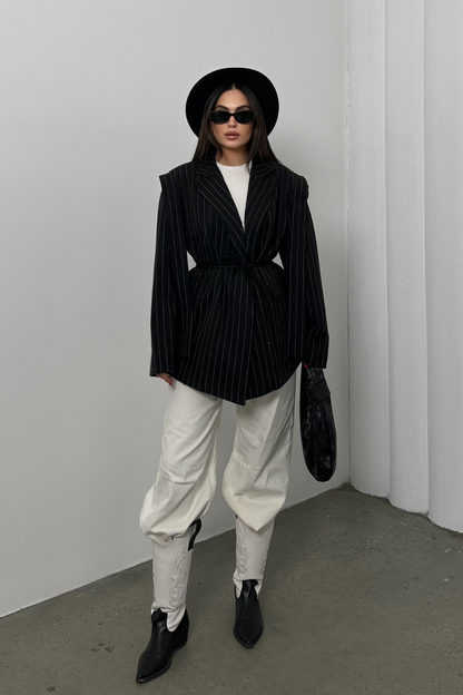 Kadın Oversize Blazer Ceket Çizgili Kuşaklı Omuz Detaylı