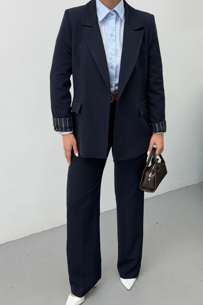 Kadın İkili Alt Üst Takım Kemerli Çizgili Astarlı Cep Detaylı Regular Blazer Ceket Pantolon Takım