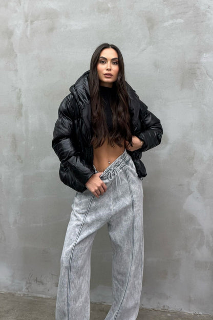 Kadın Siyah Kapüşonlu Cepli Kısa Deri Şişme Mont Siyah 36