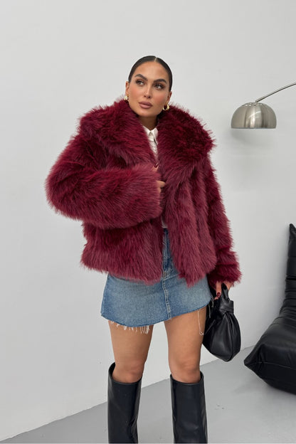 Kadın Kürk Şık Geniş Yaka Astarlı Çıtçıt Düğmeli Premium Kürk