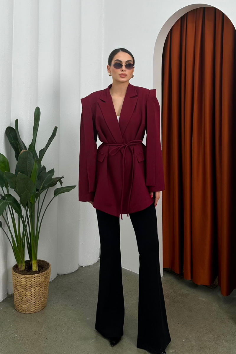 Kadın Oversize Blazer Ceket Kuşaklı Omuz Detaylı