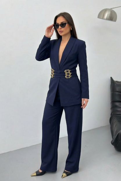 Kadın Siyah İkili Takım Şık Gold Kemerli Vatkalı Blazer Ceket Bol Paça Pantolon Takım