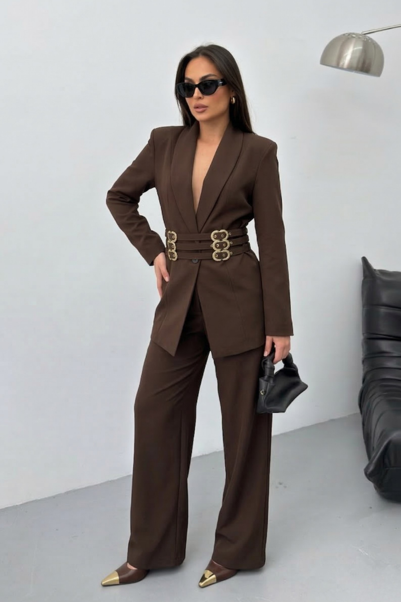 Kadın Siyah İkili Takım Şık Gold Kemerli Vatkalı Blazer Ceket Bol Paça Pantolon Takım