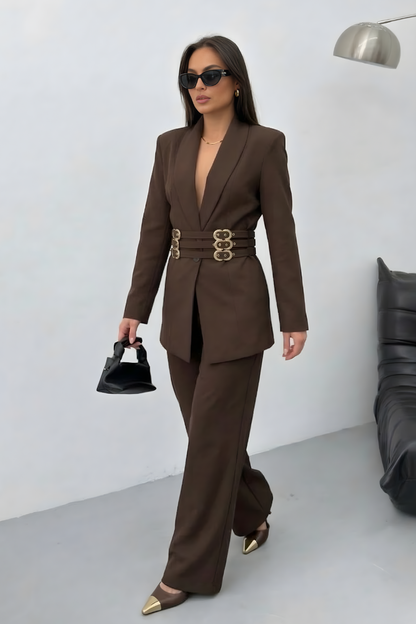 Kadın Siyah İkili Takım Şık Gold Kemerli Vatkalı Blazer Ceket Bol Paça Pantolon Takım