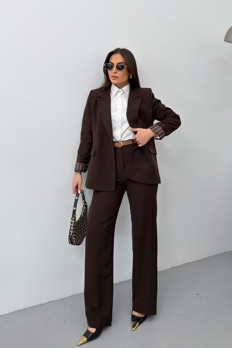 Kadın İkili Alt Üst Takım Kemerli Çizgili Astarlı Cep Detaylı Regular Blazer Ceket Pantolon Takım