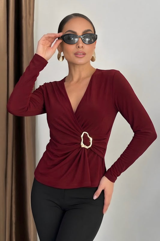 Kadın Bluz Gold Toka Detaylı Büzgülü Kruvaze Yaka Uzun Kollu Sandy Kumaş Likralı Şık Bluz