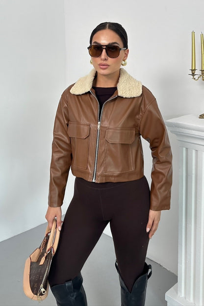 Kadın Crop Ceket Suni Deri Yakası Kürklü Fermuarlı Çift Cepli Kısa Deri Mont