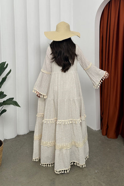 Kadın Elbise Uzun Şık Uzun Kollu Gofre V Yaka Püskül Detaylı Bol Kesim