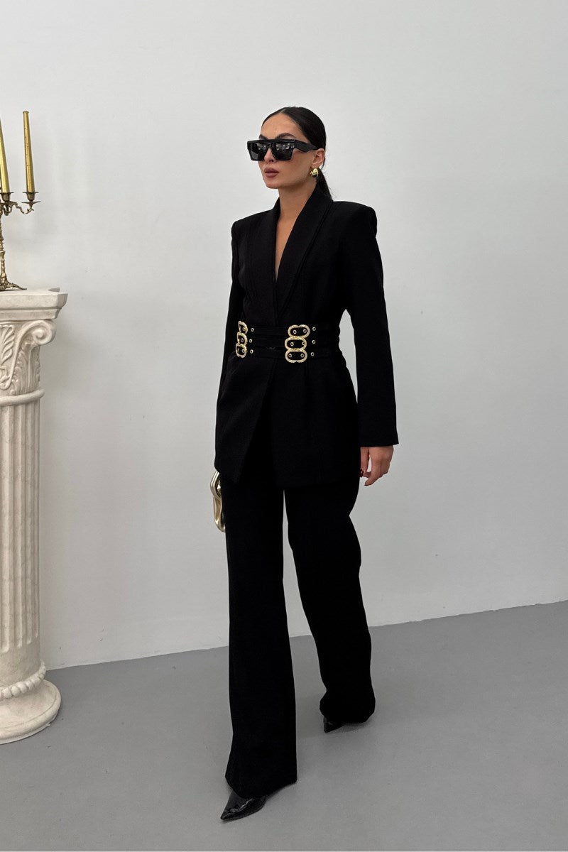 Kadın Blazer Ceket Şık Kruvaze Yaka Vatkalı Gold Kemer Detaylı Ceket