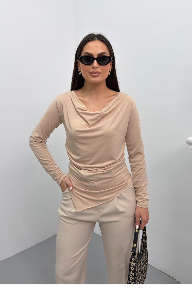 Kadın Bluz Drapeli Uzun Kollu Degaje Yaka Asimetrik Kesim Sandy Kumaş Likralı Şık Bluz
