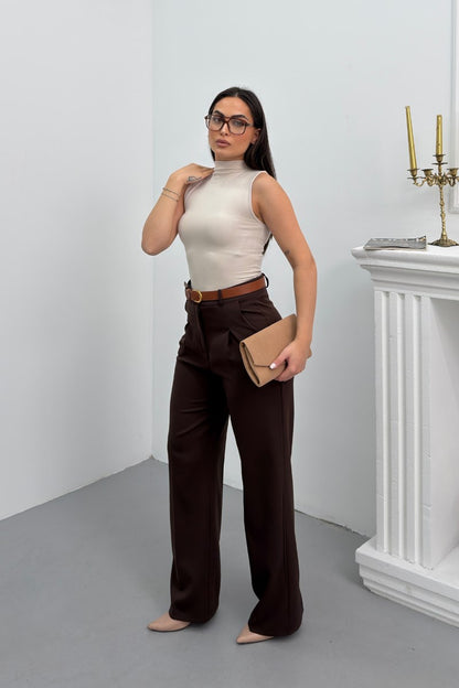 Kadın Pantolon Kemerli Pile Detaylı Çift Cepli Bol Paça Pantolon