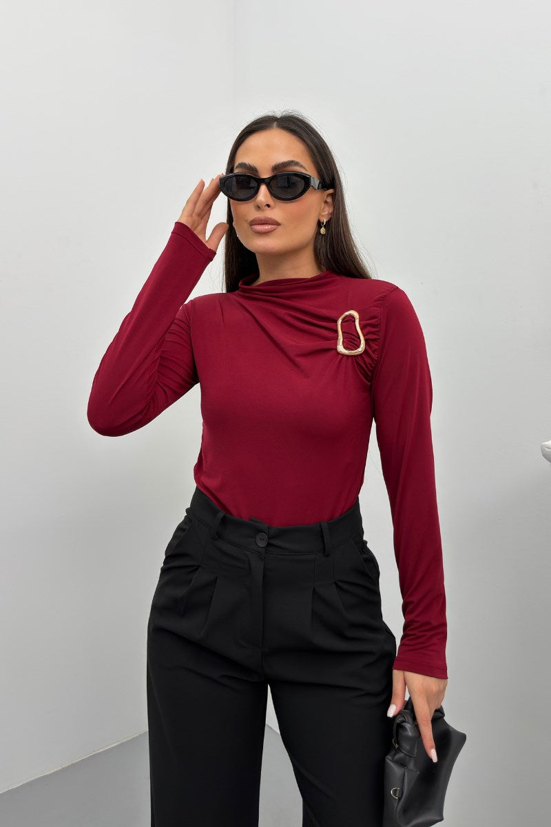 Kadın Bluz Gold Toka Detaylı Büzgülü Uzun Kollu Sandy Kumaş Likralı Şık Bluz