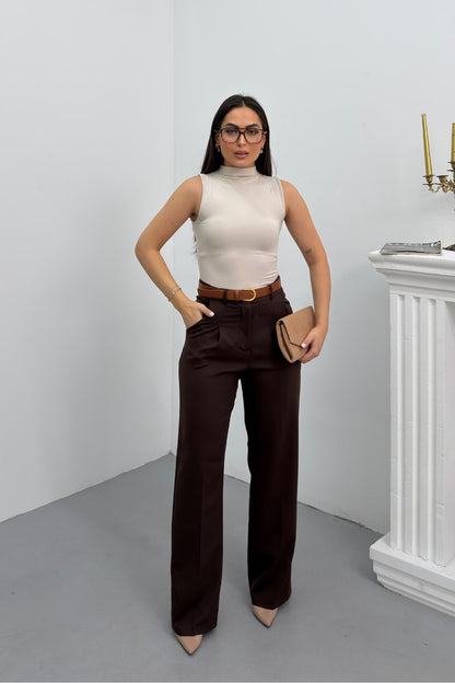 Kadın Pantolon Kemerli Pile Detaylı Çift Cepli Bol Paça Pantolon