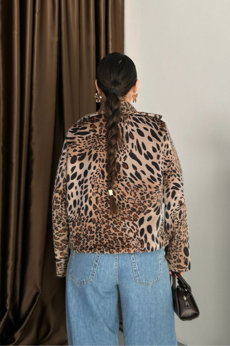 Kadın Ceket Kısa Leopar Desenli Fox Kumaş Ceket Yaka Düğmeli Kürk Mont