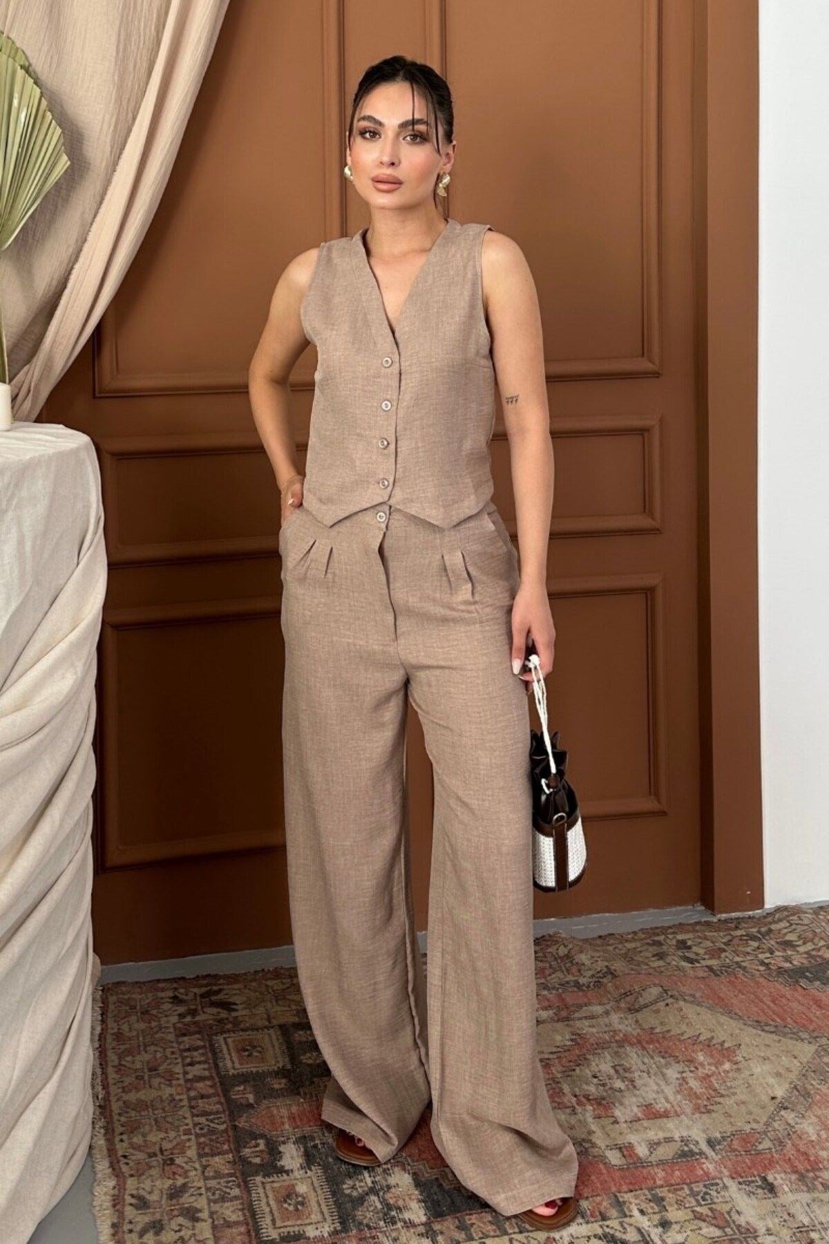 Kadın Alt Üst Takım Keten Düğmeli V Yaka Yelek Bol Paça Pantolon Takım